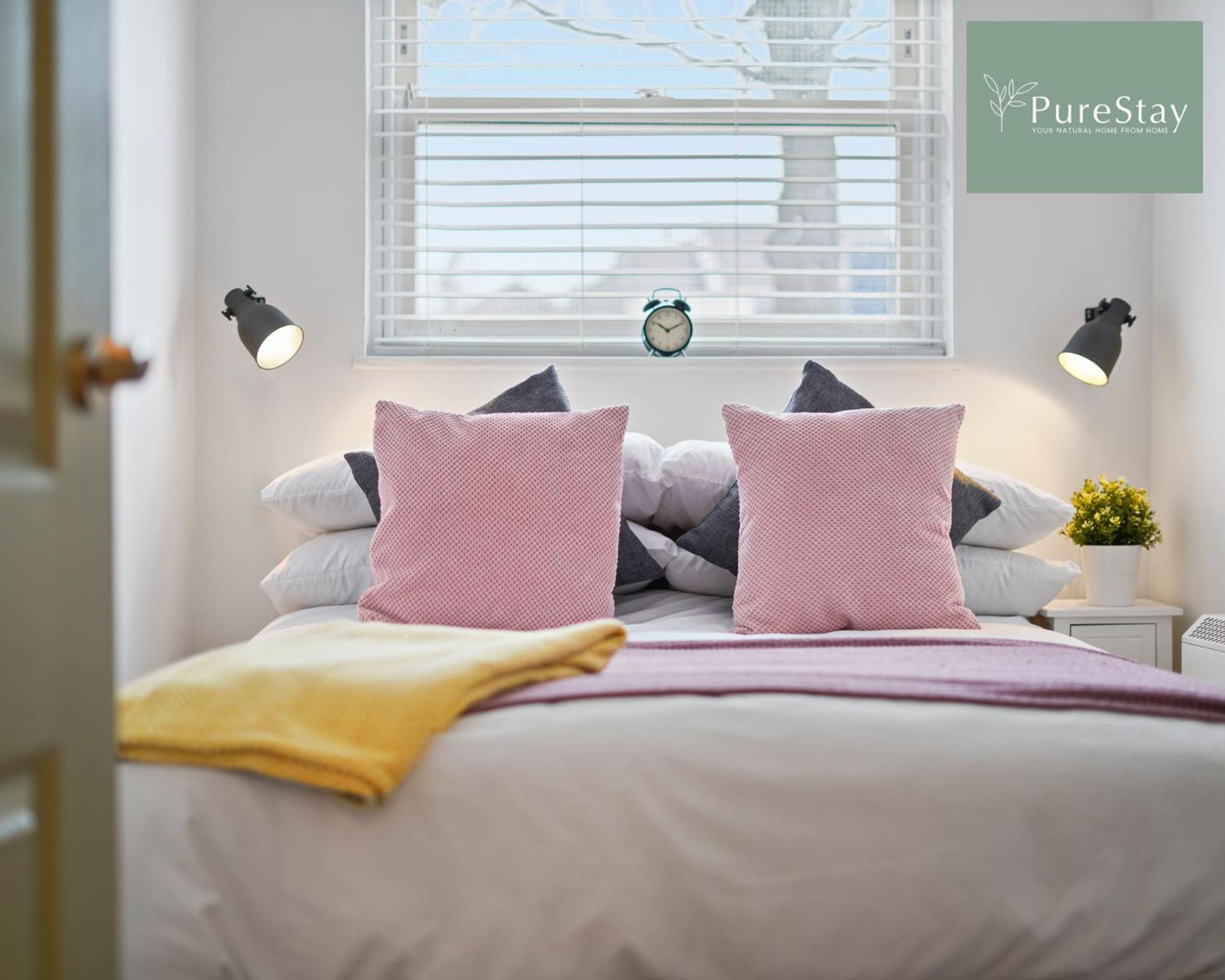 Stunning Two Bed Leamington Apartment With Free Wifi By Purestay Short Lets & Serviced Accommodation Exterior foto